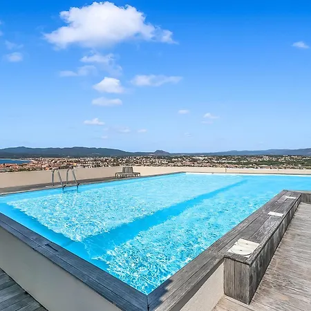 1 Bedroom - Splendid View & Pool - Happy