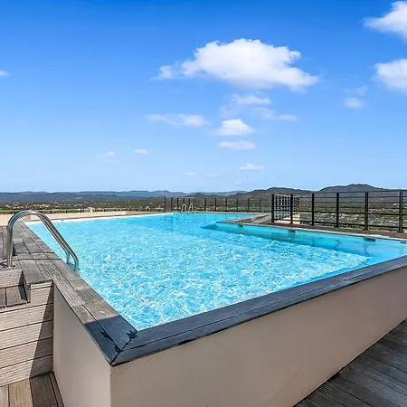 Apartment 1 Bedroom - Splendid View & Pool - Happy