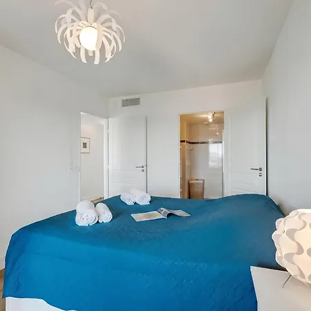 1 Bedroom - Splendid View & Pool - Happy דירה *